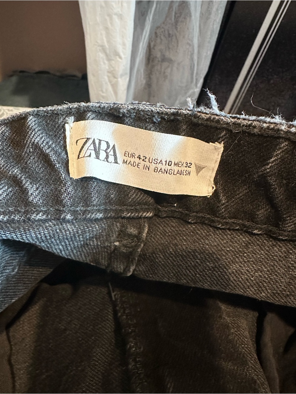 Zara Women’s Charcoal Gray Jeans - Classic mom jeans Fit